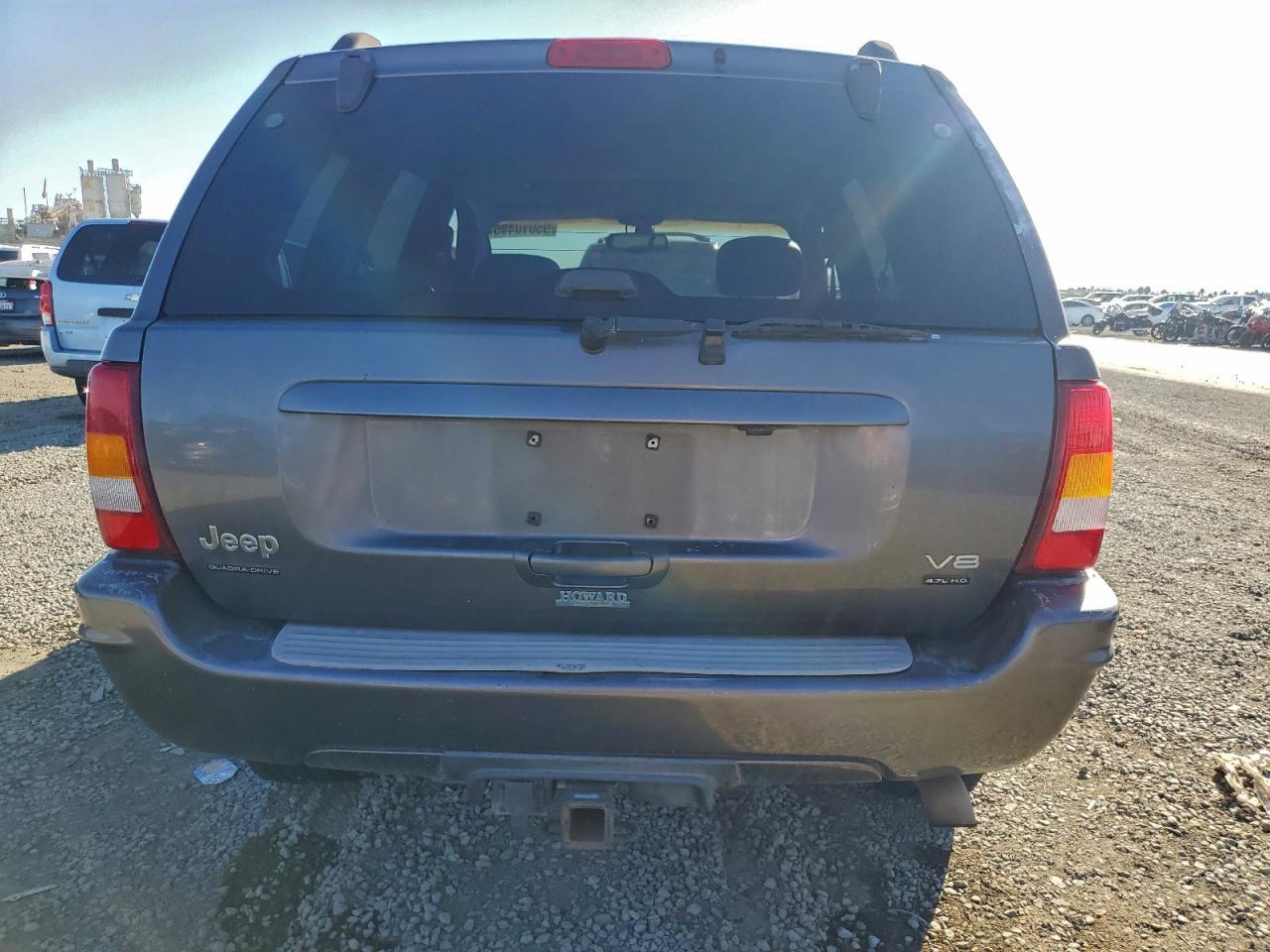 2004 Jeep Grand Cherokee Overland - Image 6