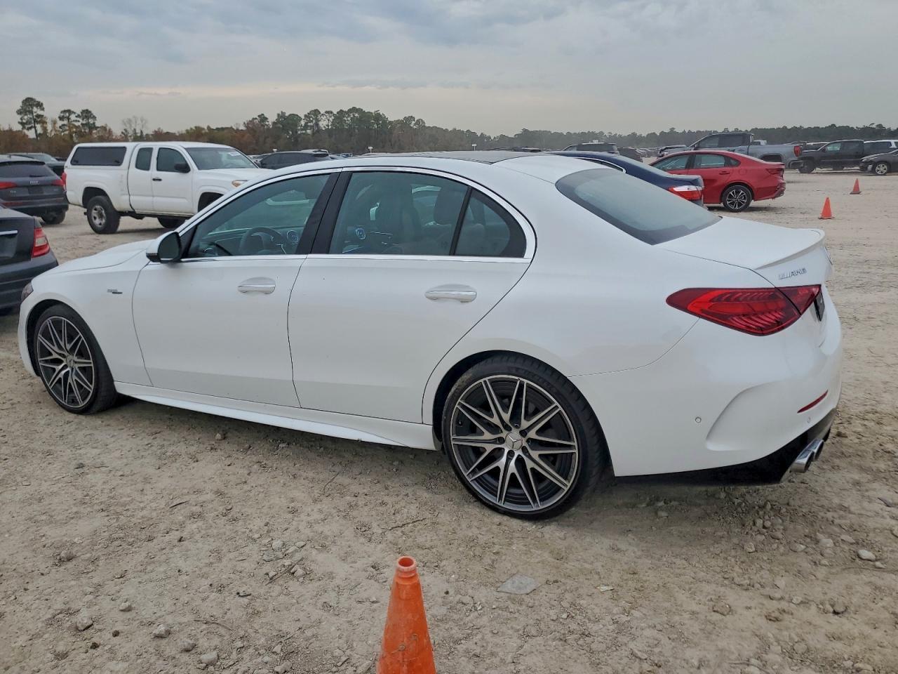 2023 Mercedes-Benz C 43 Amg - Фото 2