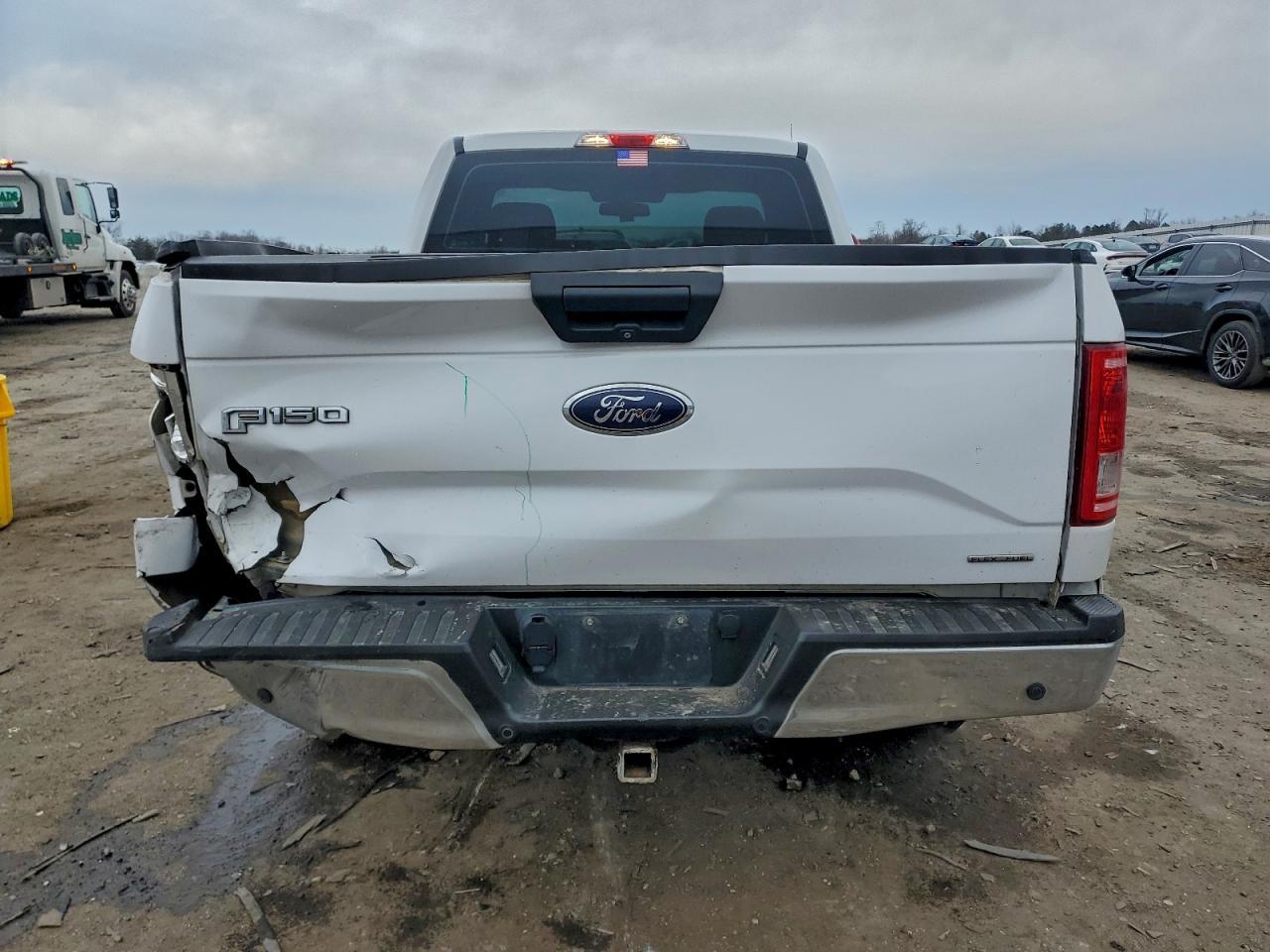 2016 Ford F150 - Фото 6
