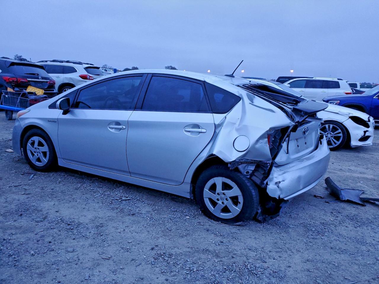 2010 Toyota Prius - Фото 2
