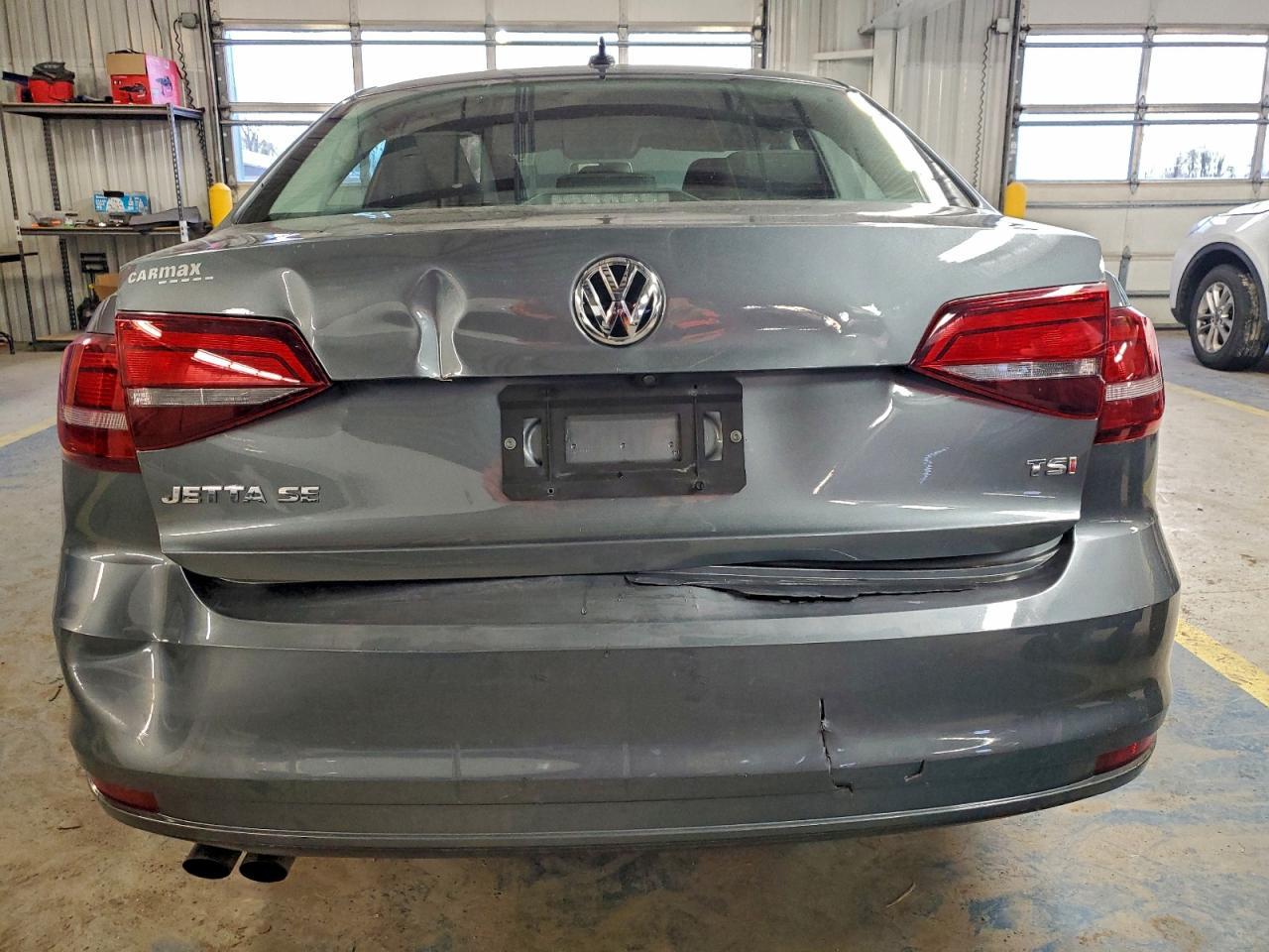2017 Volkswagen Jetta Se - Фото 6
