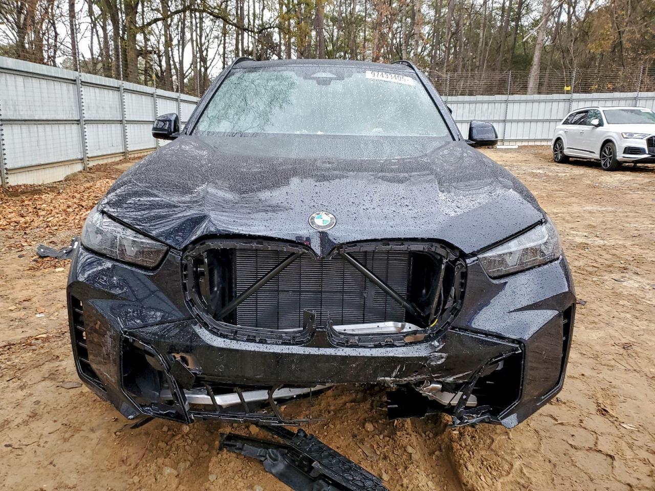 2025 BMW X5 xDrive40I - Image 5