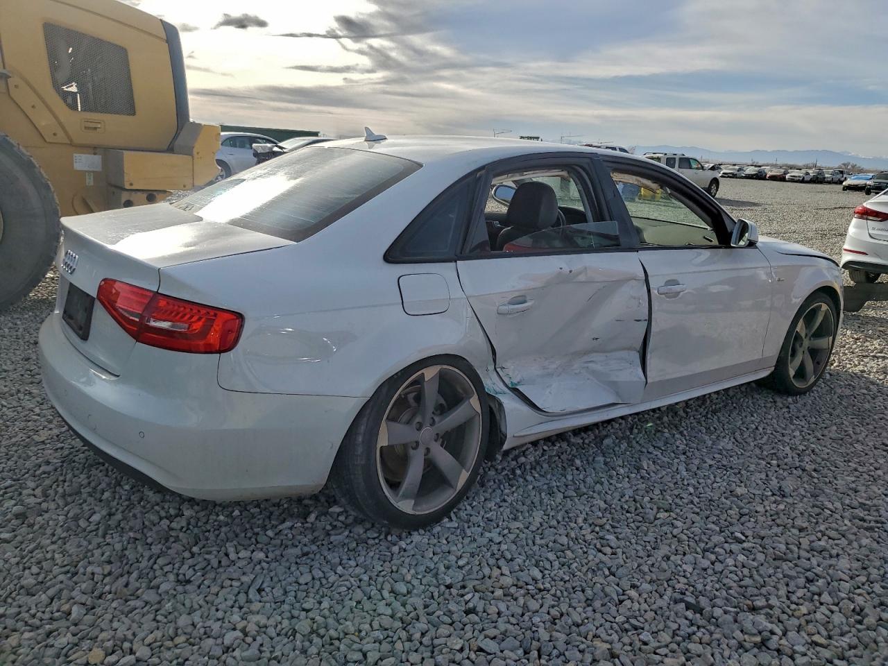 2014 Audi A4 Premium Plus - Image 3