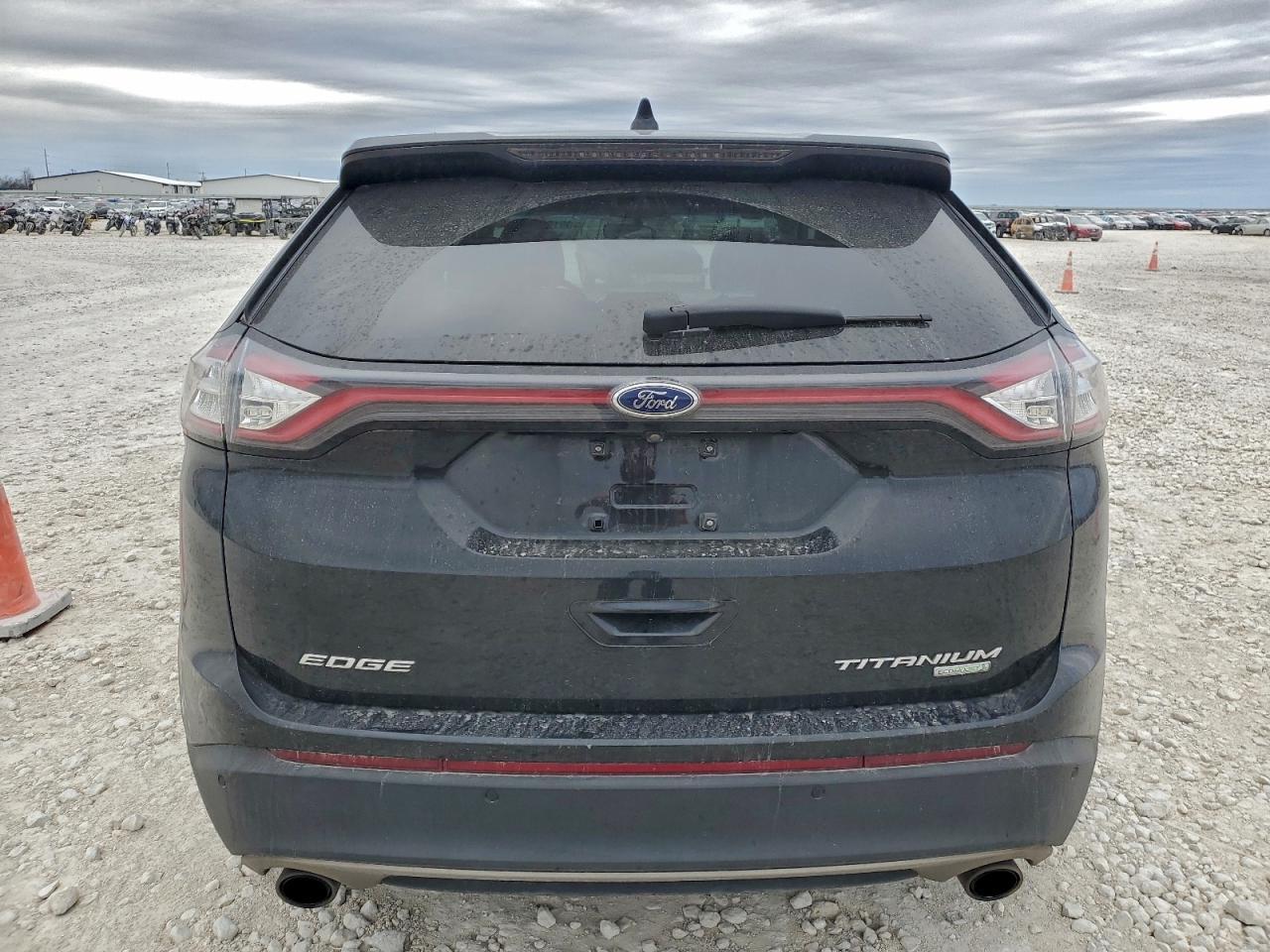 2015 Ford Edge Titanium - Image 6