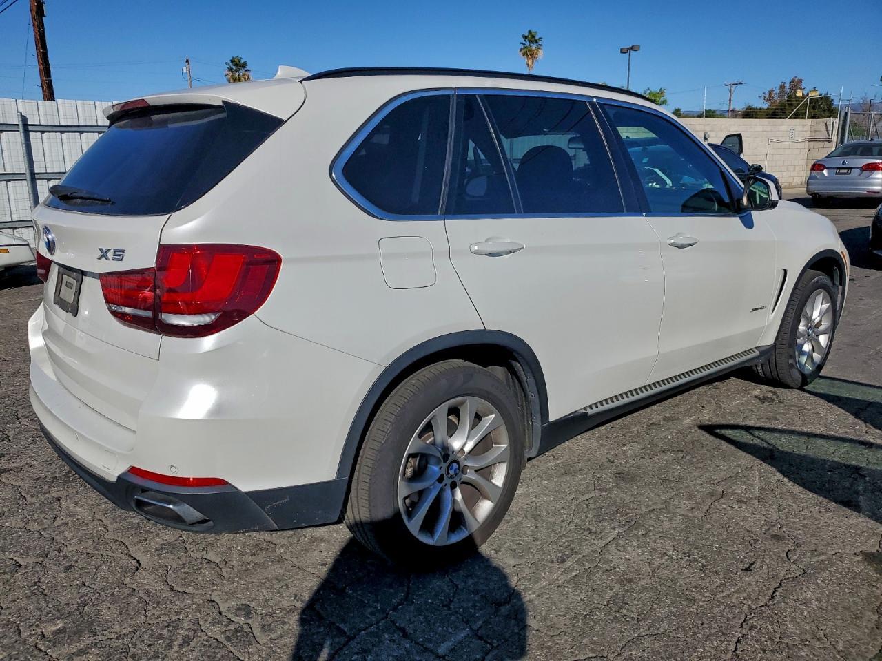 2016 BMW X5 Xdr40E - Image 3