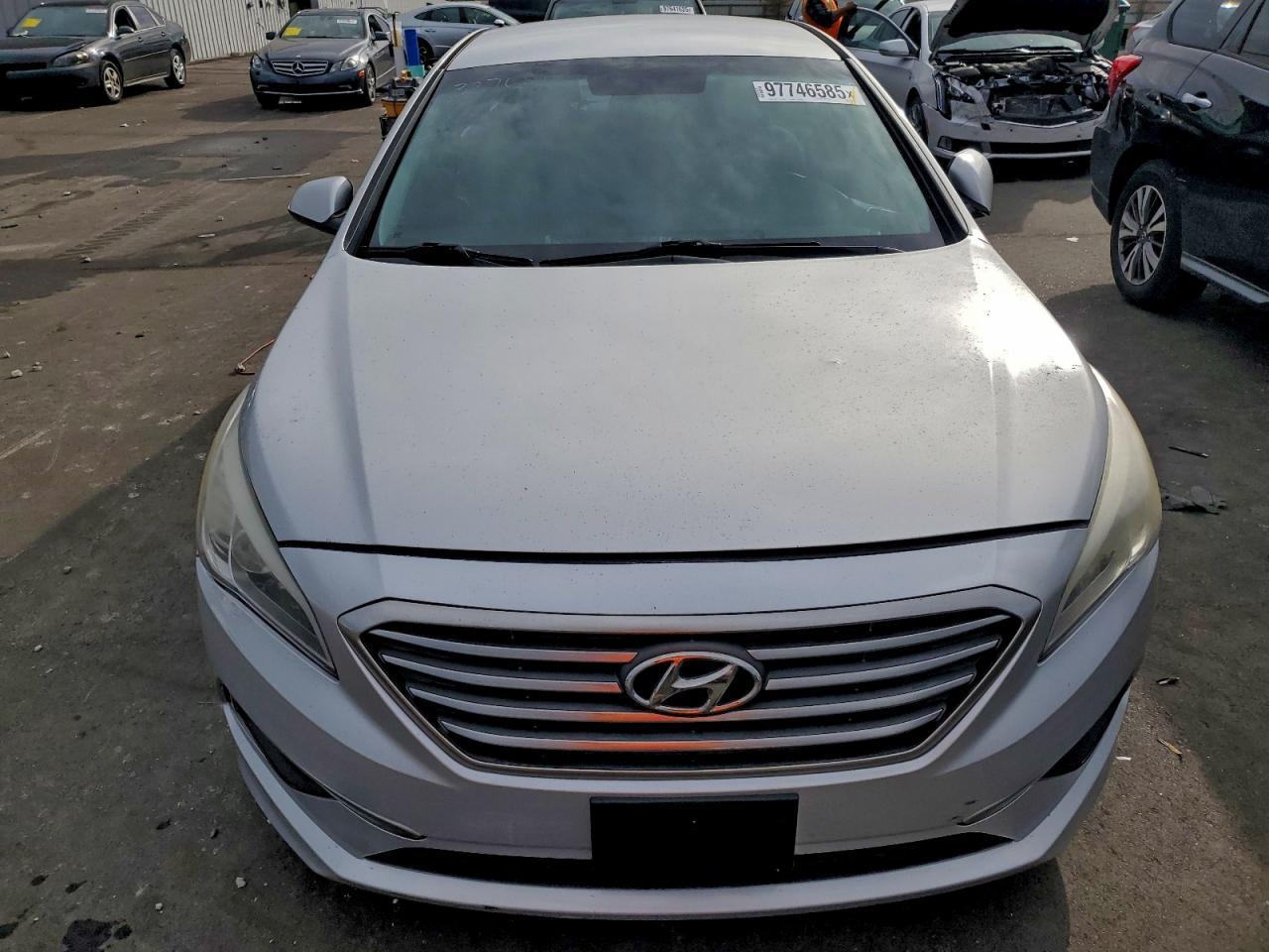 2016 Hyundai Sonata Se - Image 5