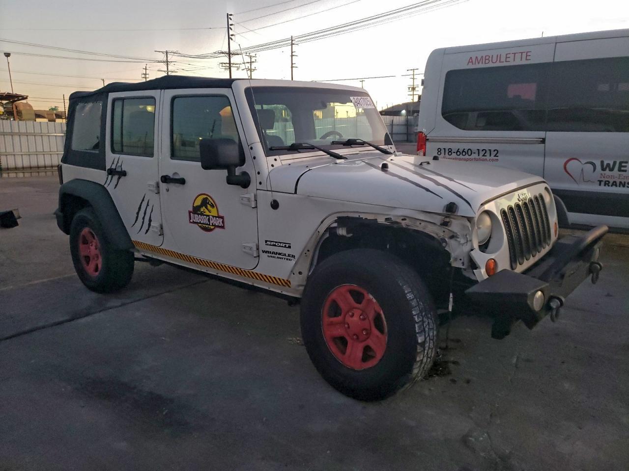 2010 Jeep Wrangler Unlimited Sport - Image 4