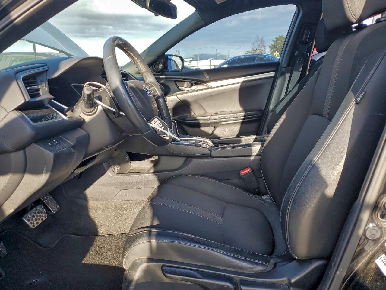 2019 Honda Civic Sport - Фото 7