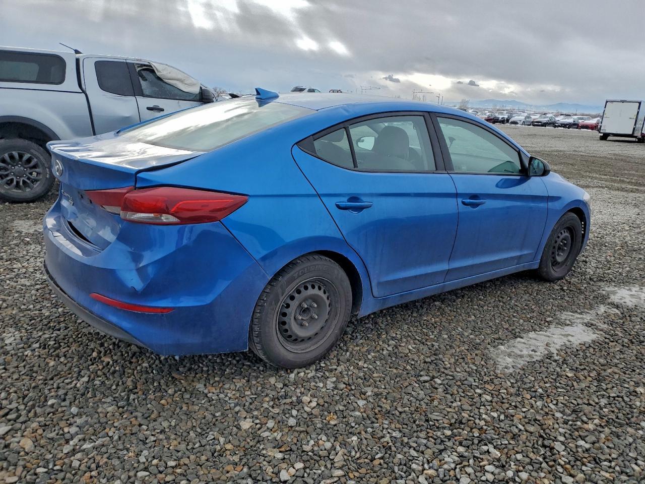 2017 Hyundai Elantra Se - Фото 3