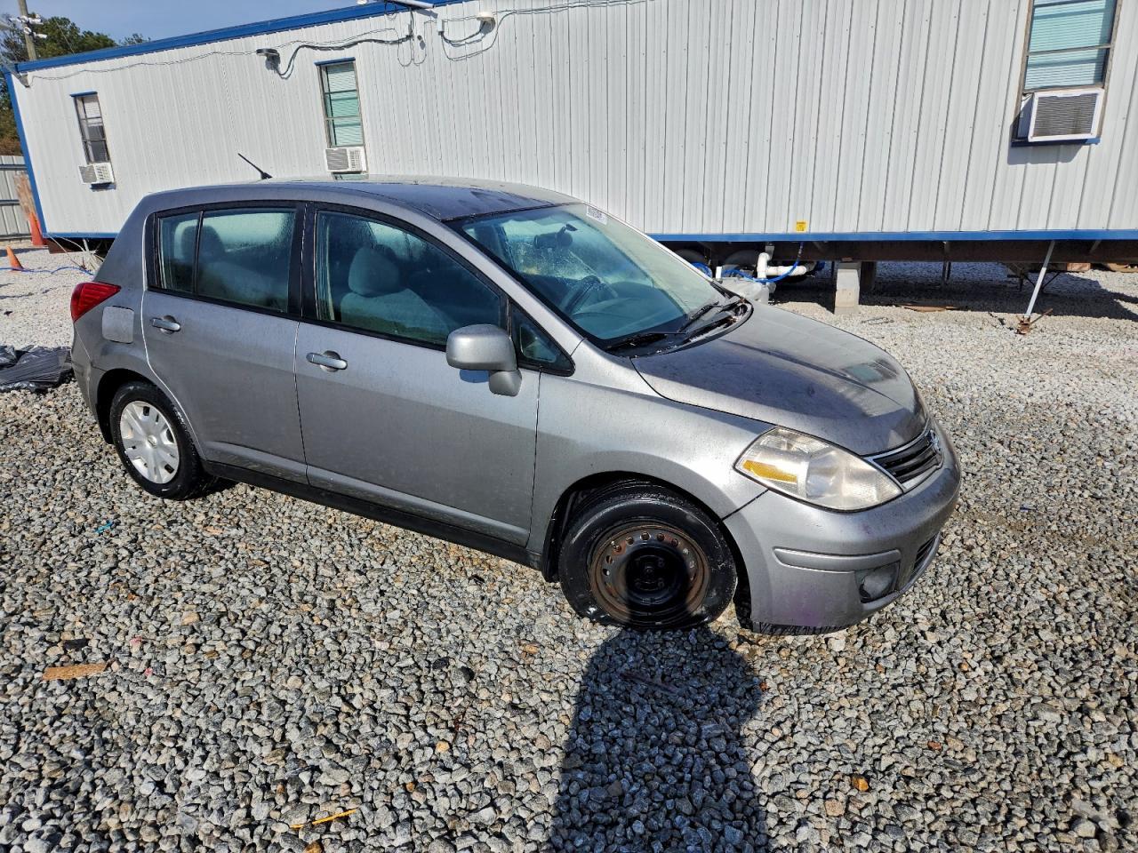 2012 Nissan Versa S - Image 4