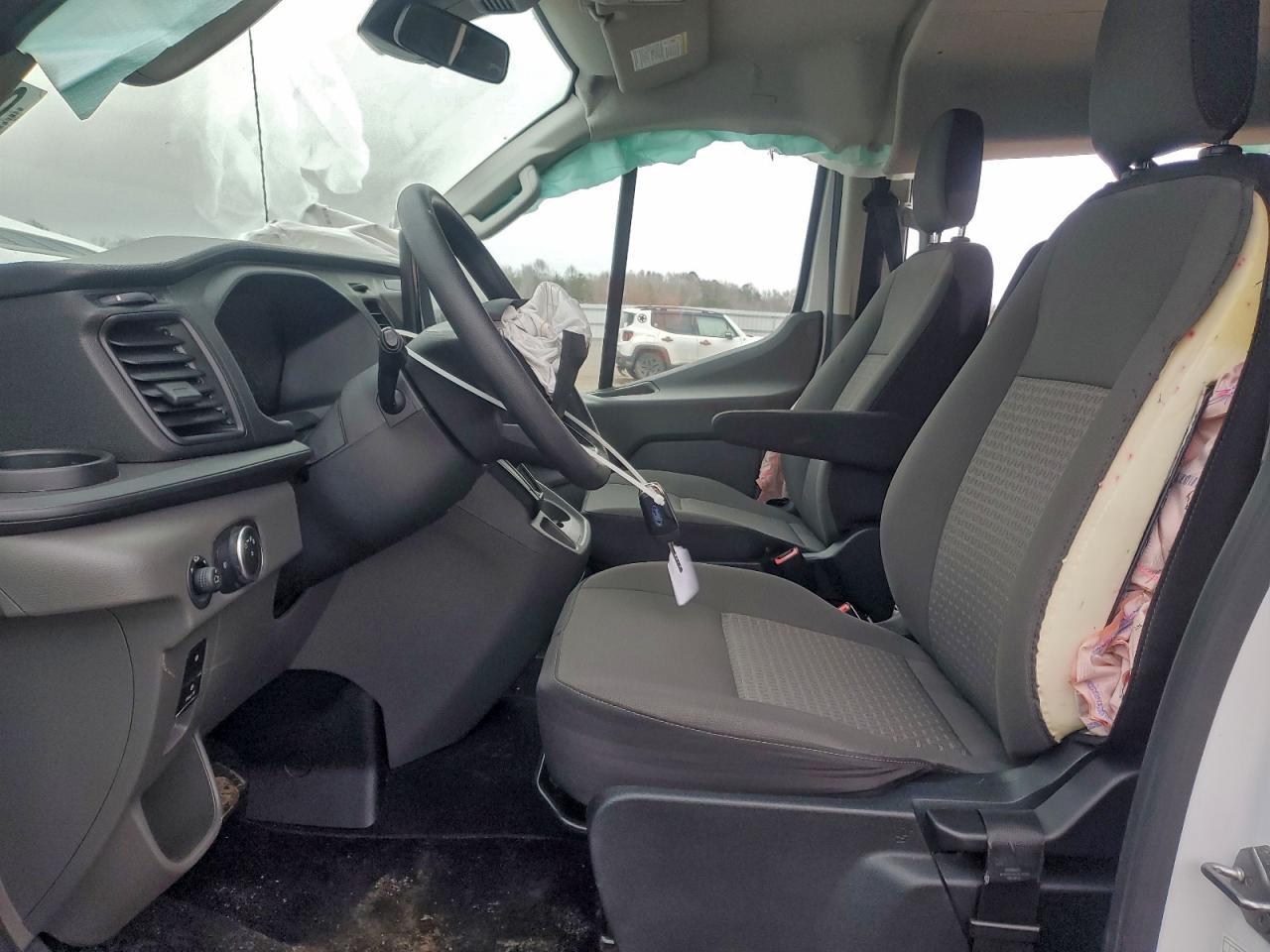 2022 Ford Transit T-350 - Фото 7