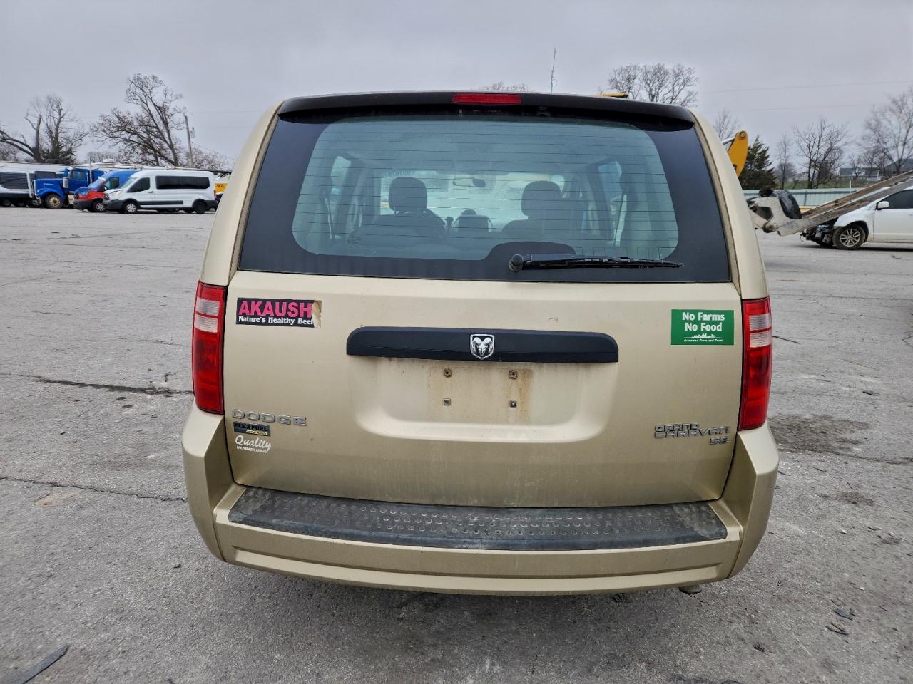 2010 Dodge Grand Caravan Se - Image 6