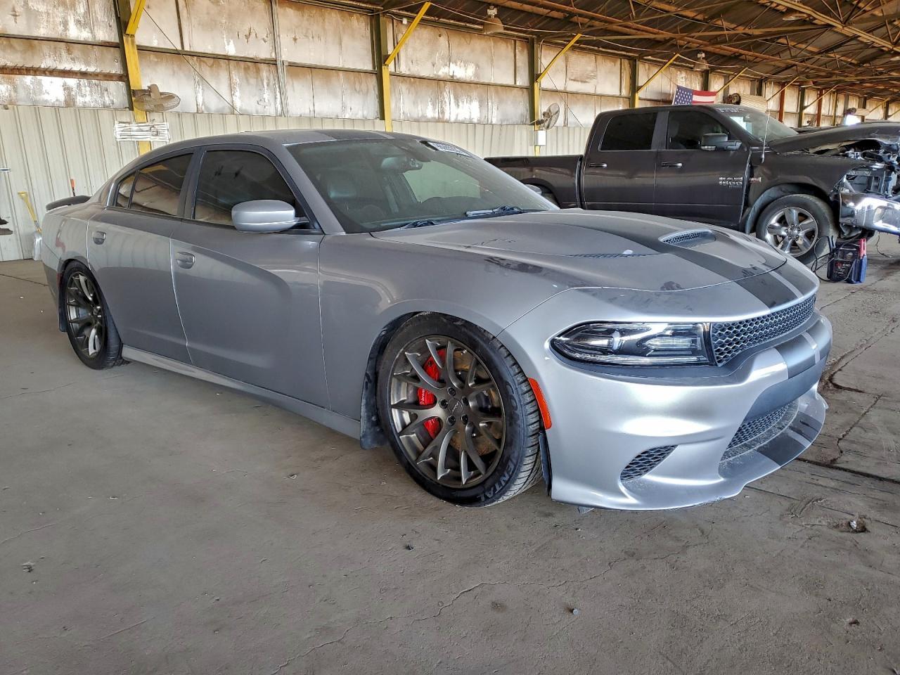2016 Dodge Charger Srt Hellcat - Image 4