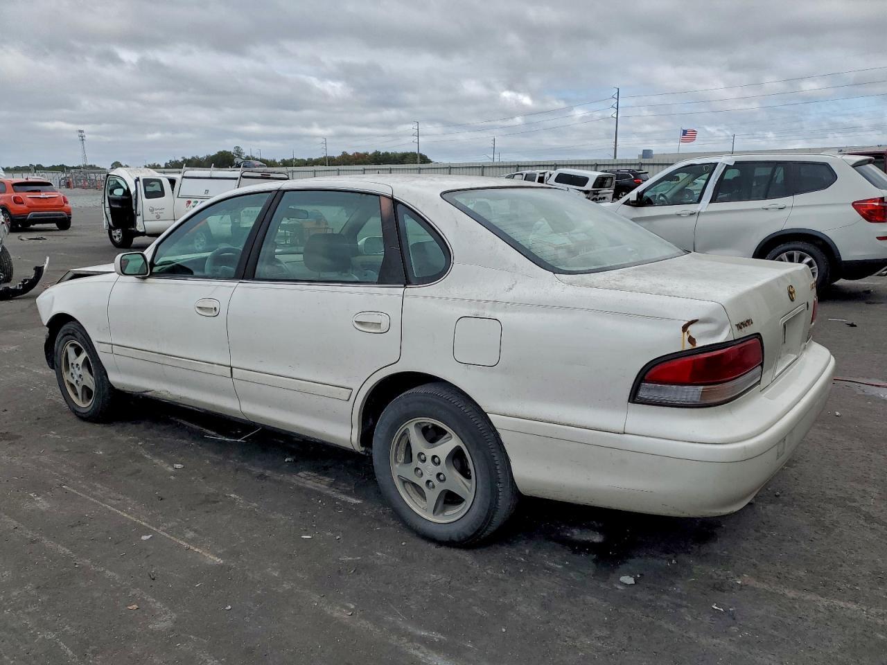 1997 Toyota Avalon Xl - Фото 2