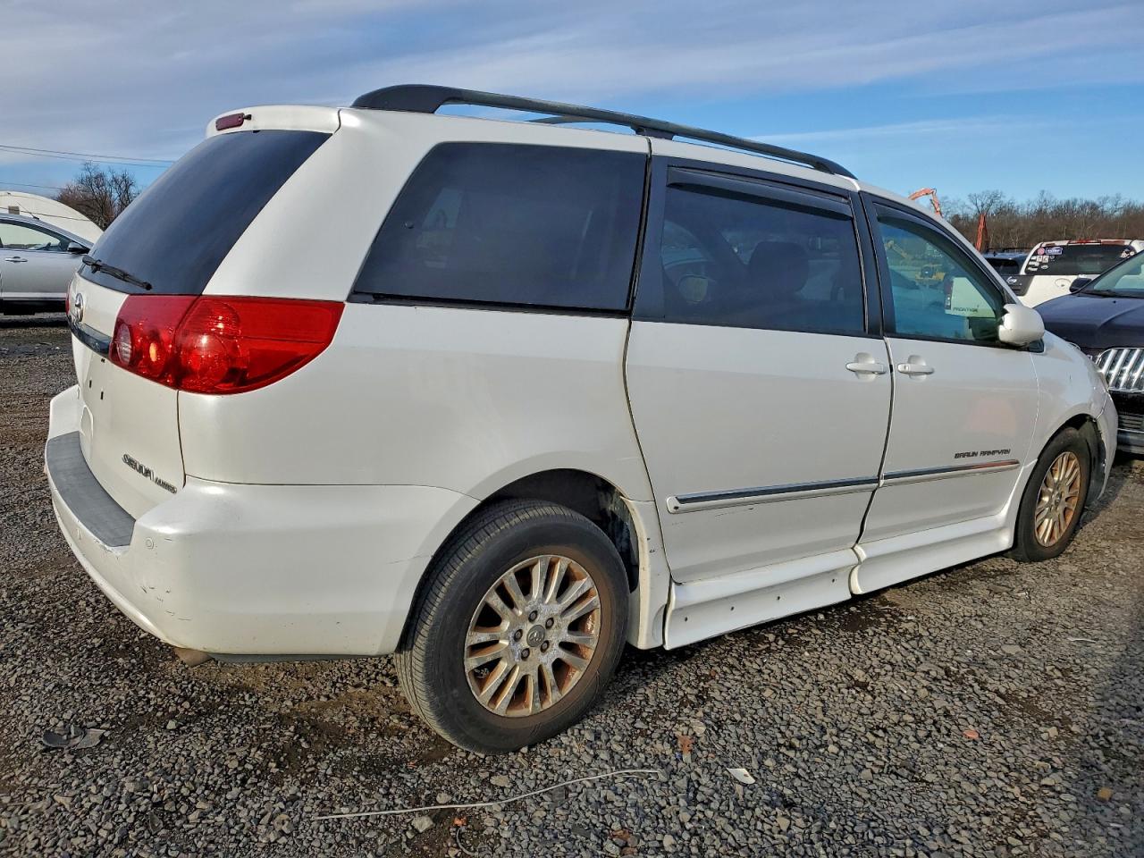 2007 Toyota Sienna Xle - Фото 3