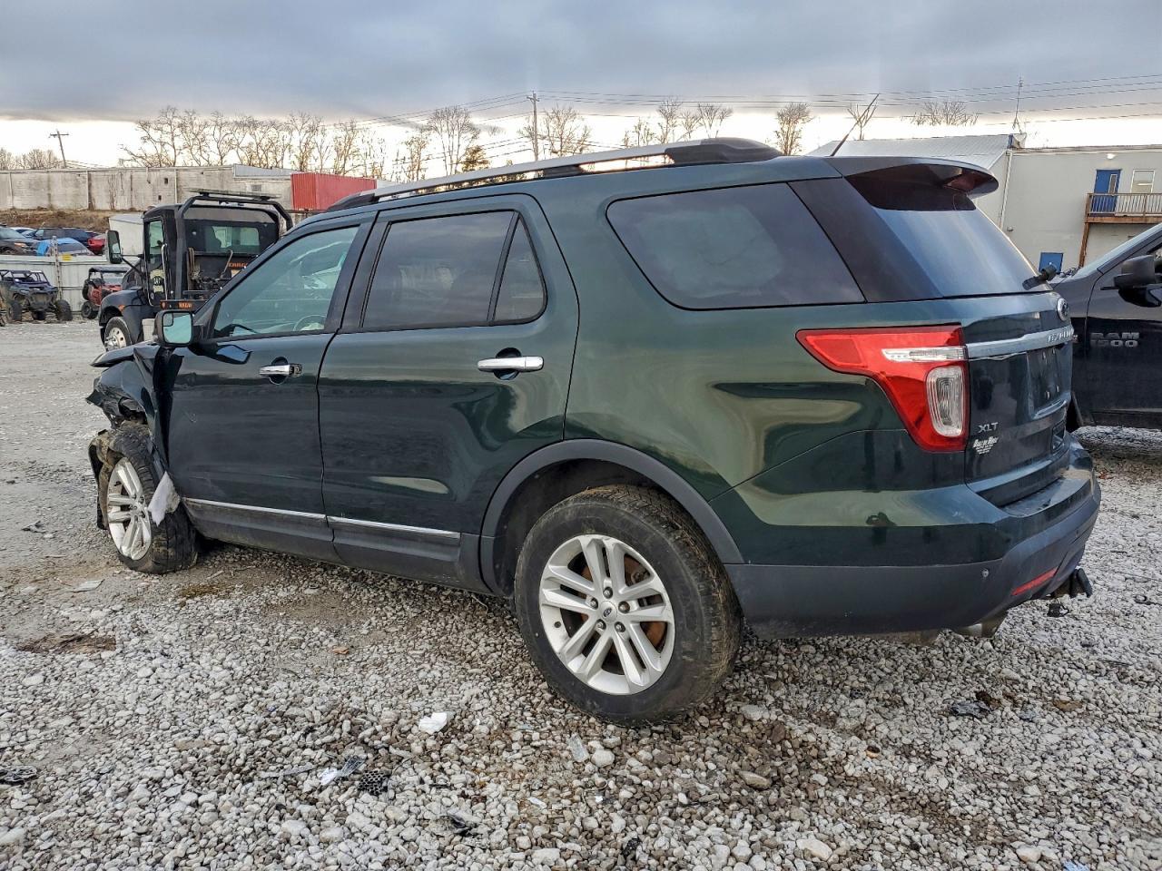 2013 Ford Explorer Xlt - Image 2