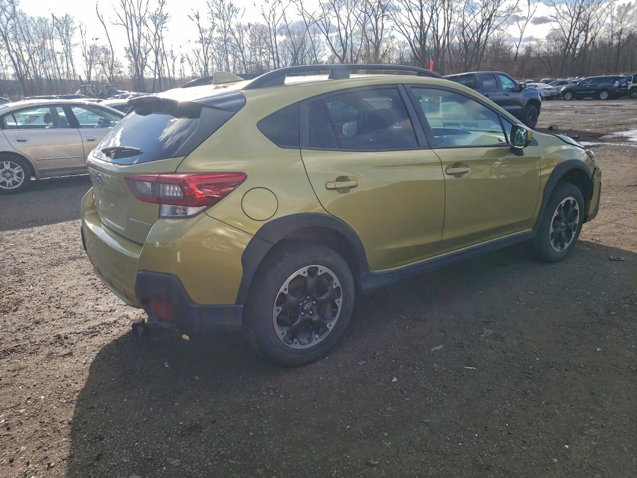 2021 Subaru Crosstrek Premium - Фото 3