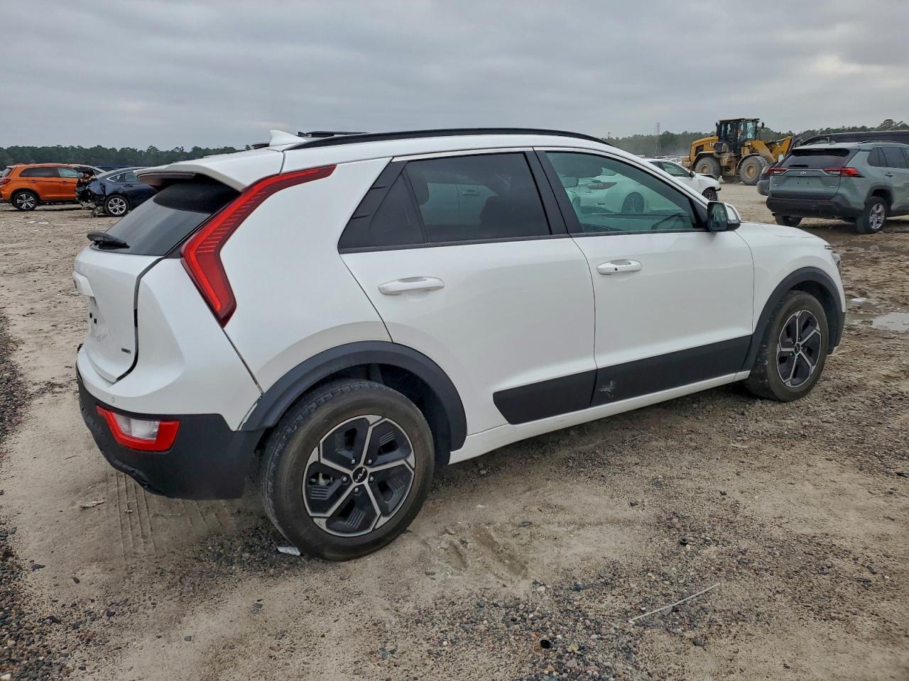 2023 Kia Niro Ex - Фото 3