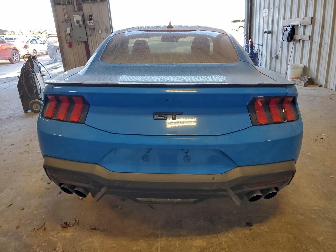 2025 Ford Mustang Gt - Фото 6