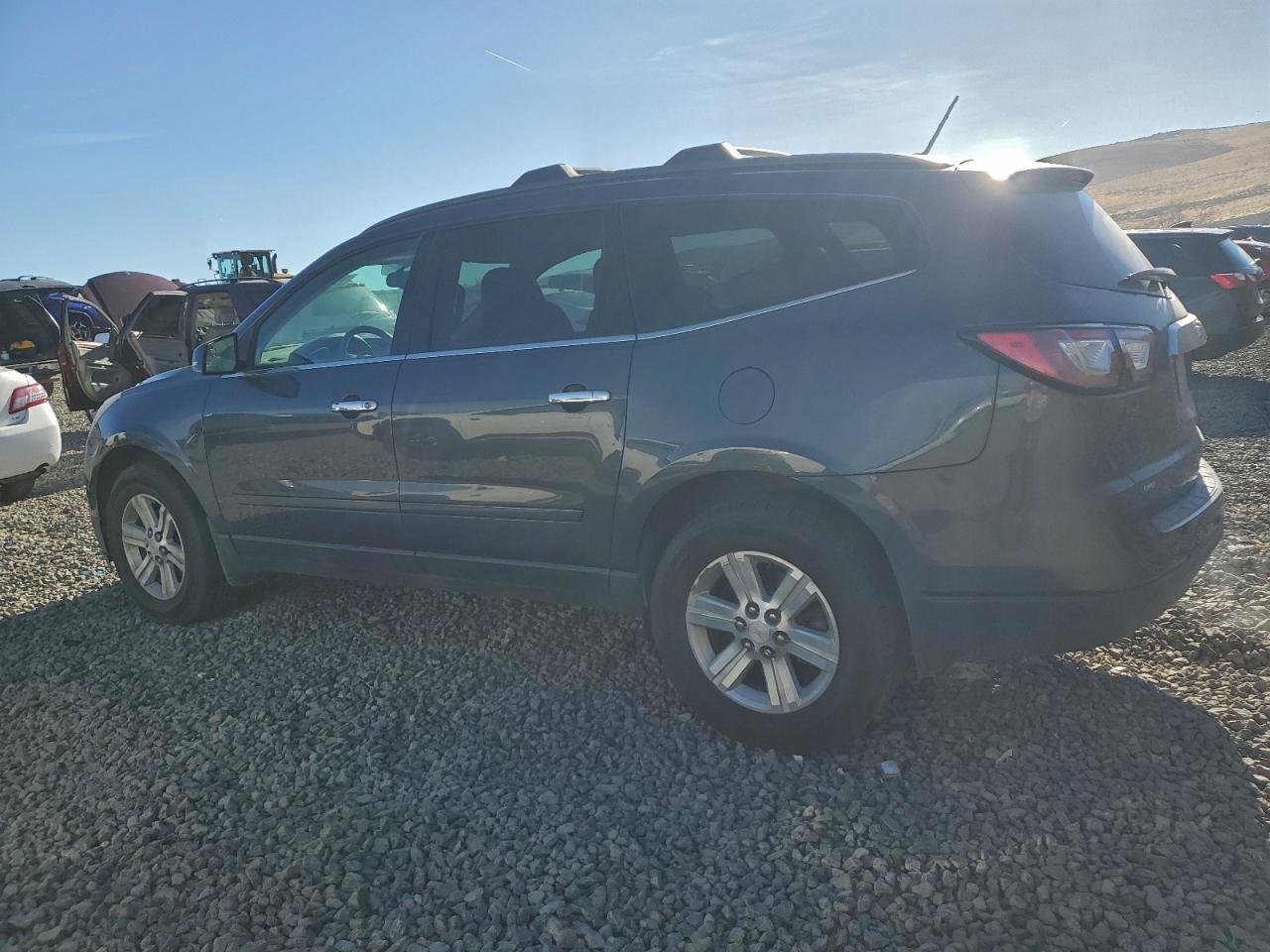 2014 Chevrolet Traverse Lt - Image 2