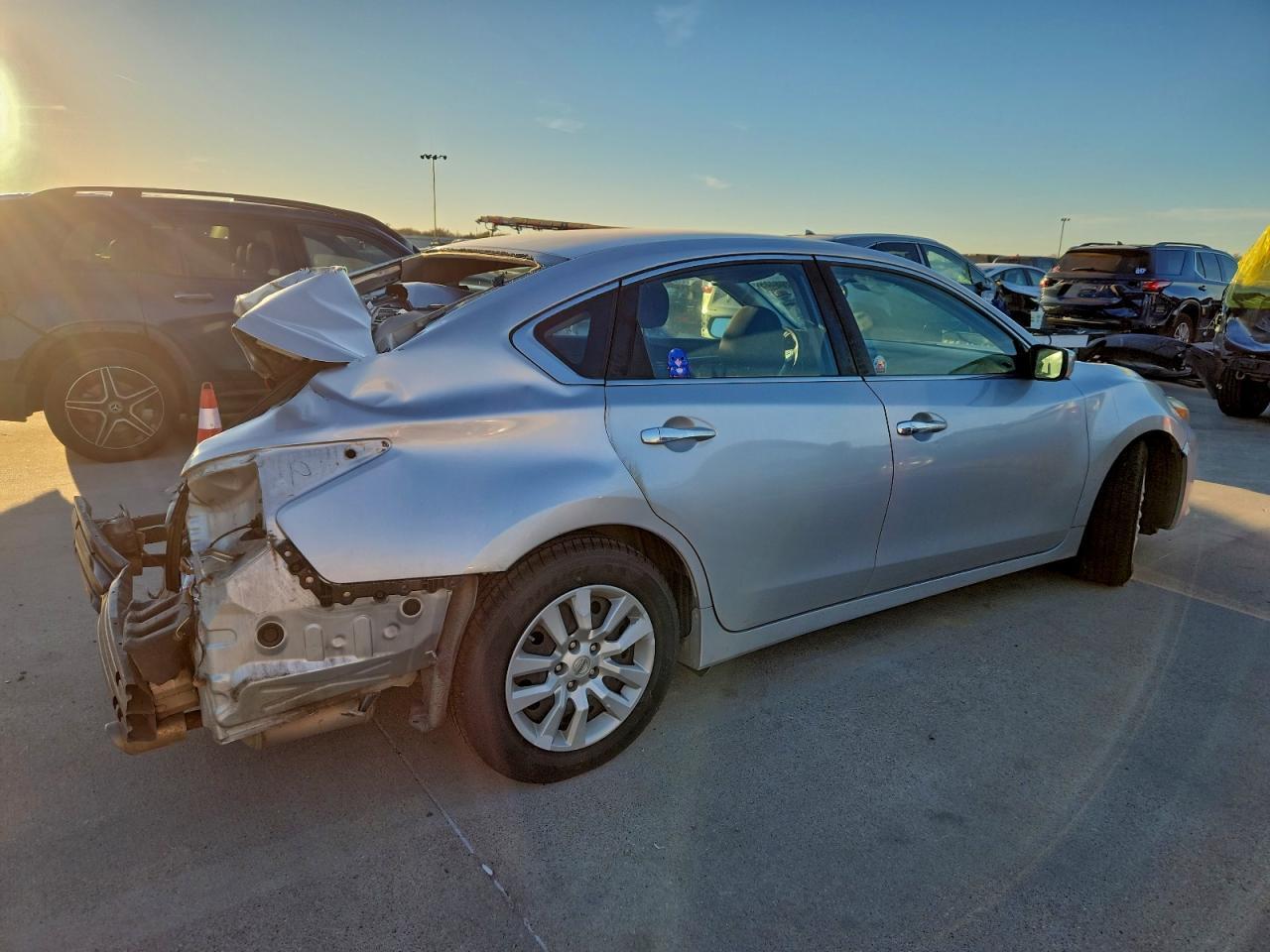 2018 Nissan Altima 2.5 - Фото 3