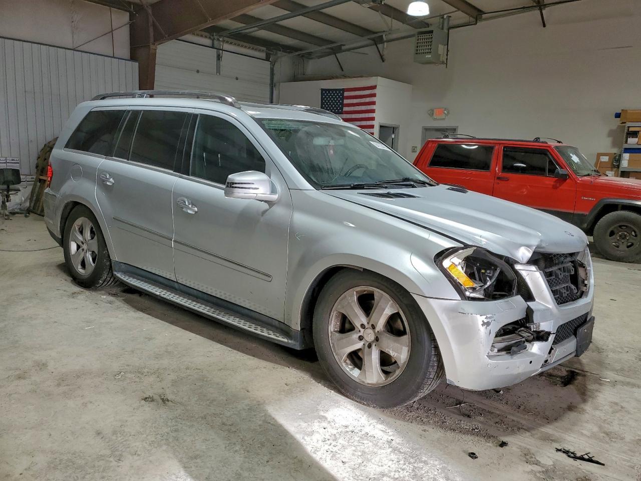 2011 Mercedes-Benz Gl 450 4Matic - Image 4
