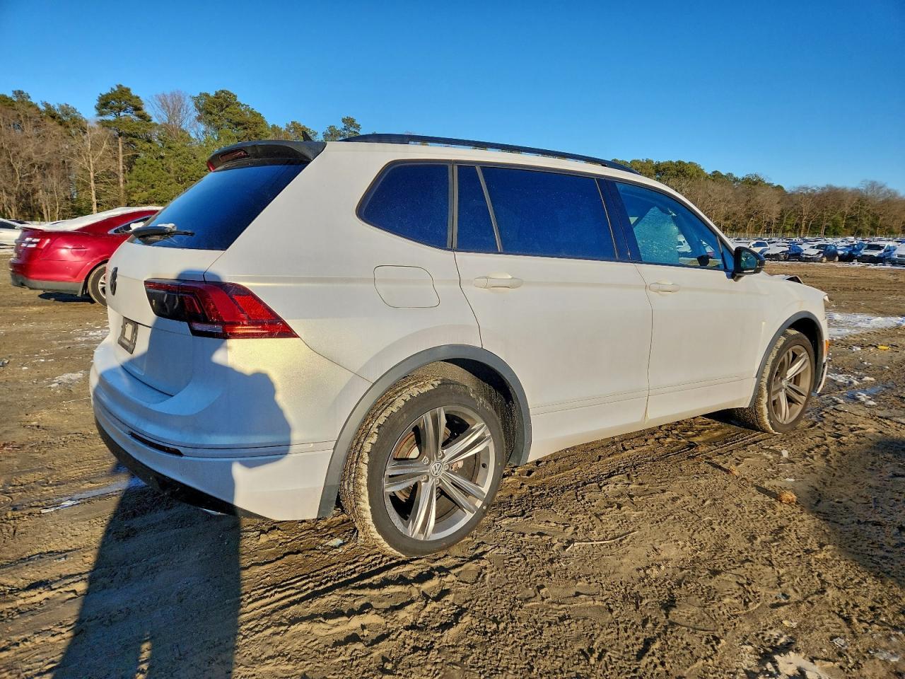 2019 Volkswagen Tiguan Se - Image 3