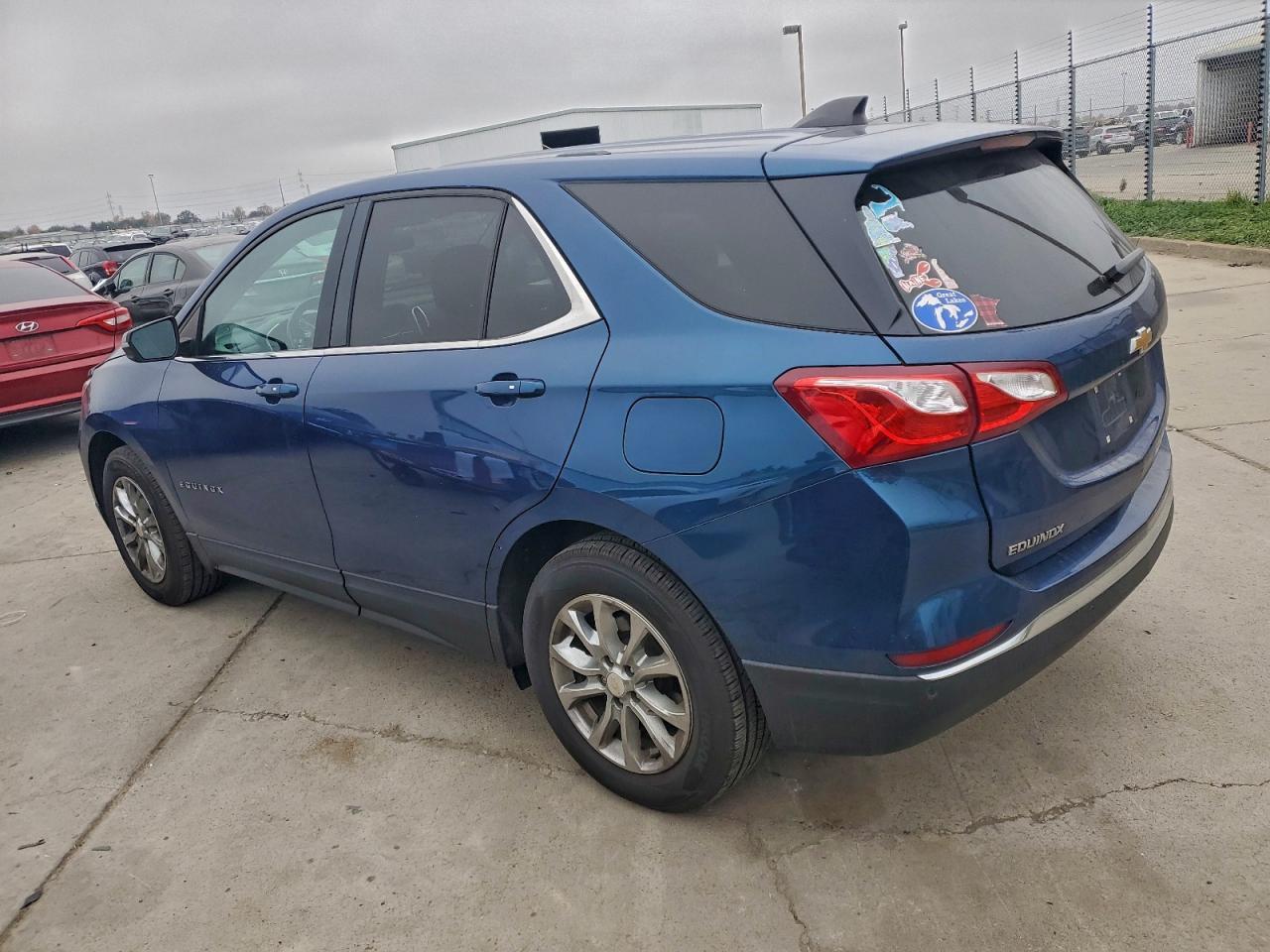 2019 Chevrolet Equinox Lt - Фото 2