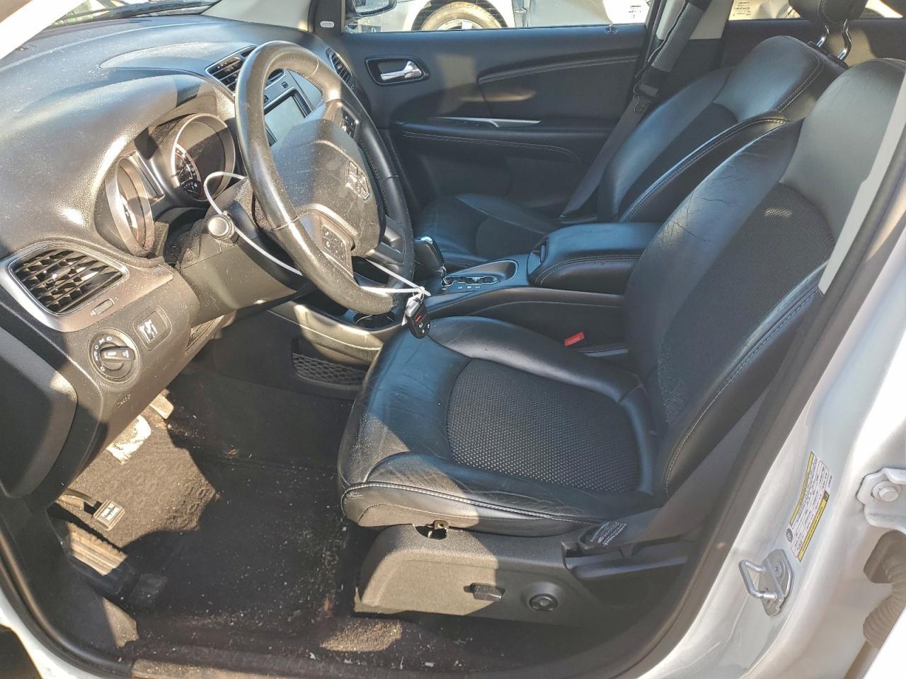 2018 Dodge Journey Crossroad - Image 7