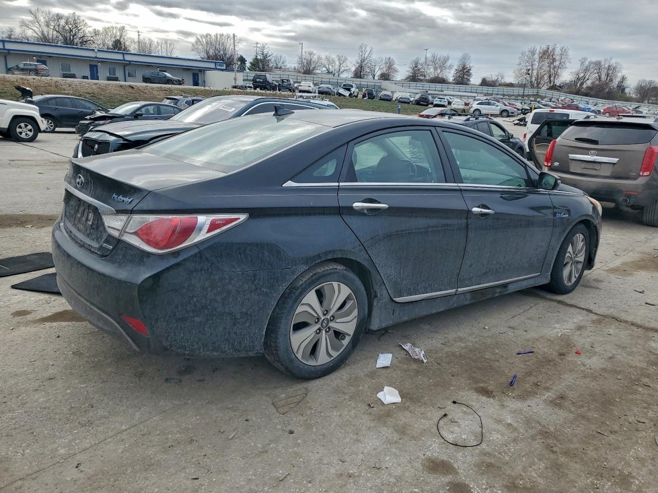 2013 Hyundai Sonata Hybrid - Фото 3