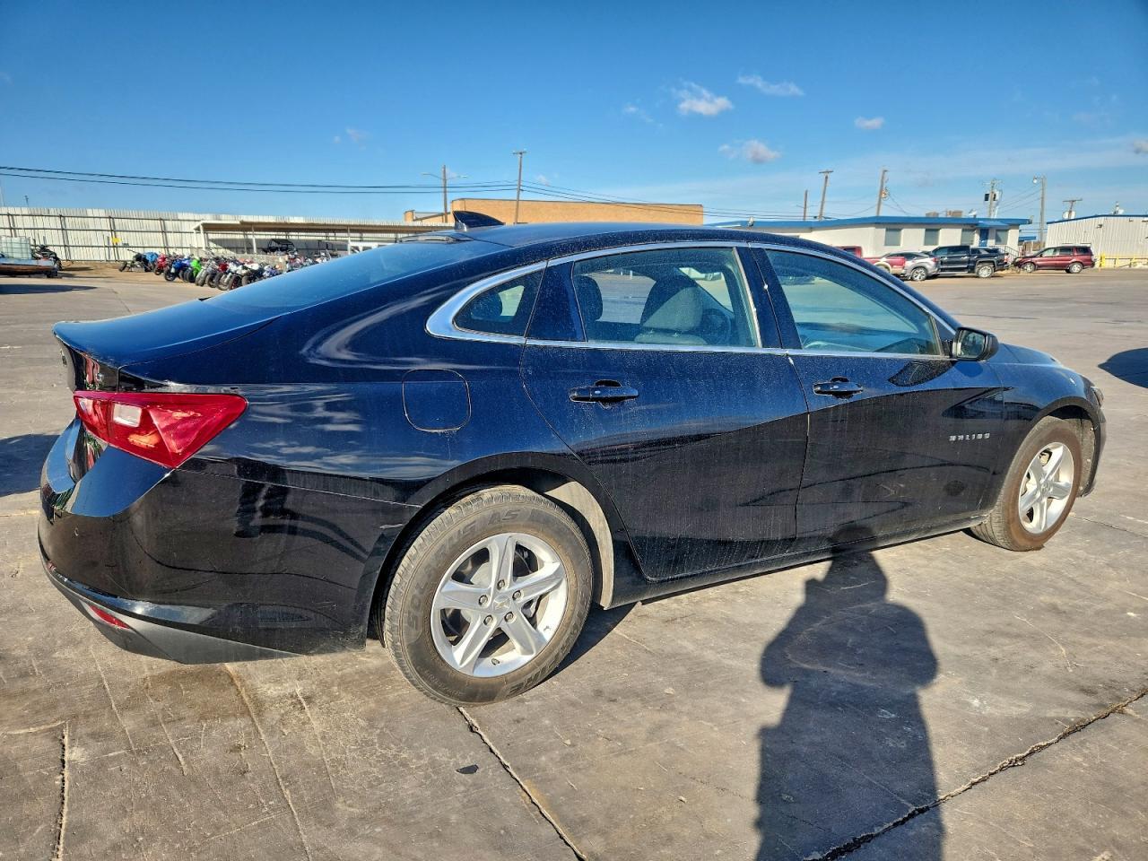 2023 Chevrolet Malibu Lt - Image 3
