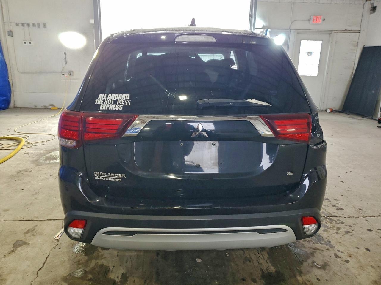 2020 Mitsubishi Outlander Se - Фото 6