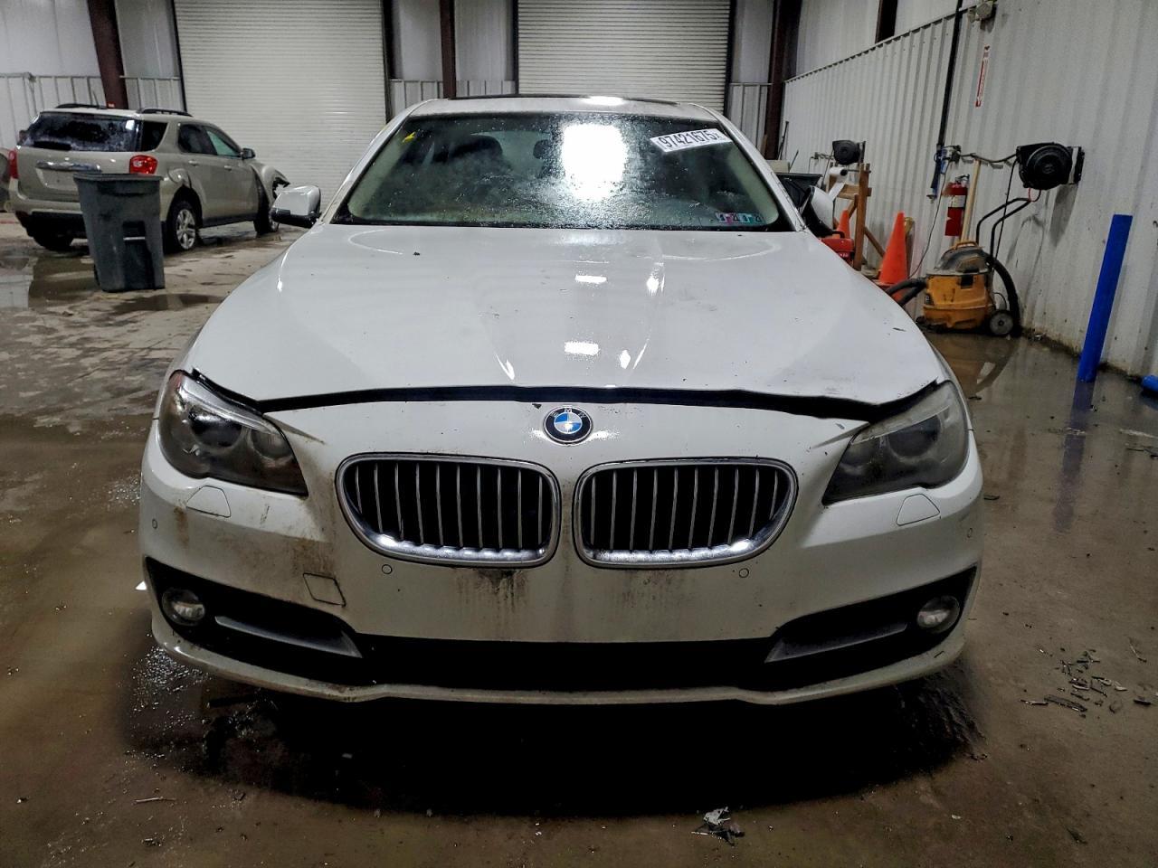 2015 BMW 528 Xi - Image 5