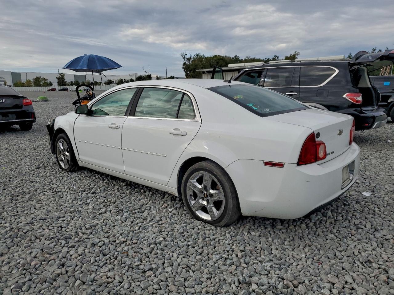 2010 Chevrolet Malibu Ls - Image 2