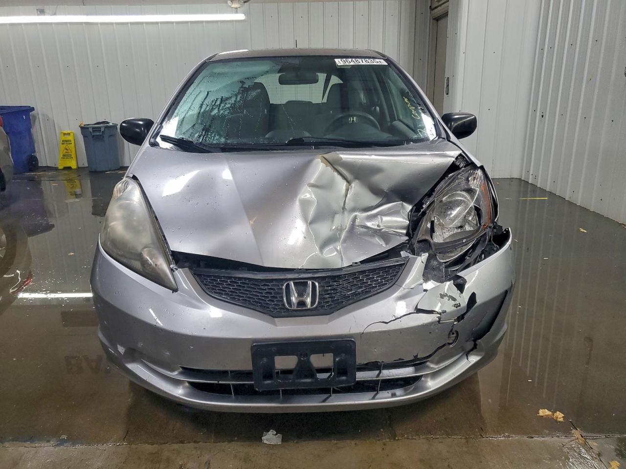 2010 Honda Fit - Фото 5