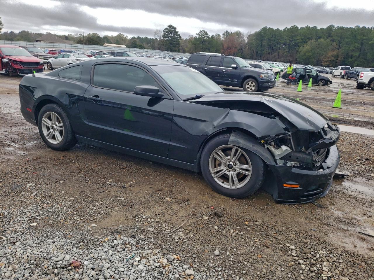 2014 Ford Mustang - Image 4