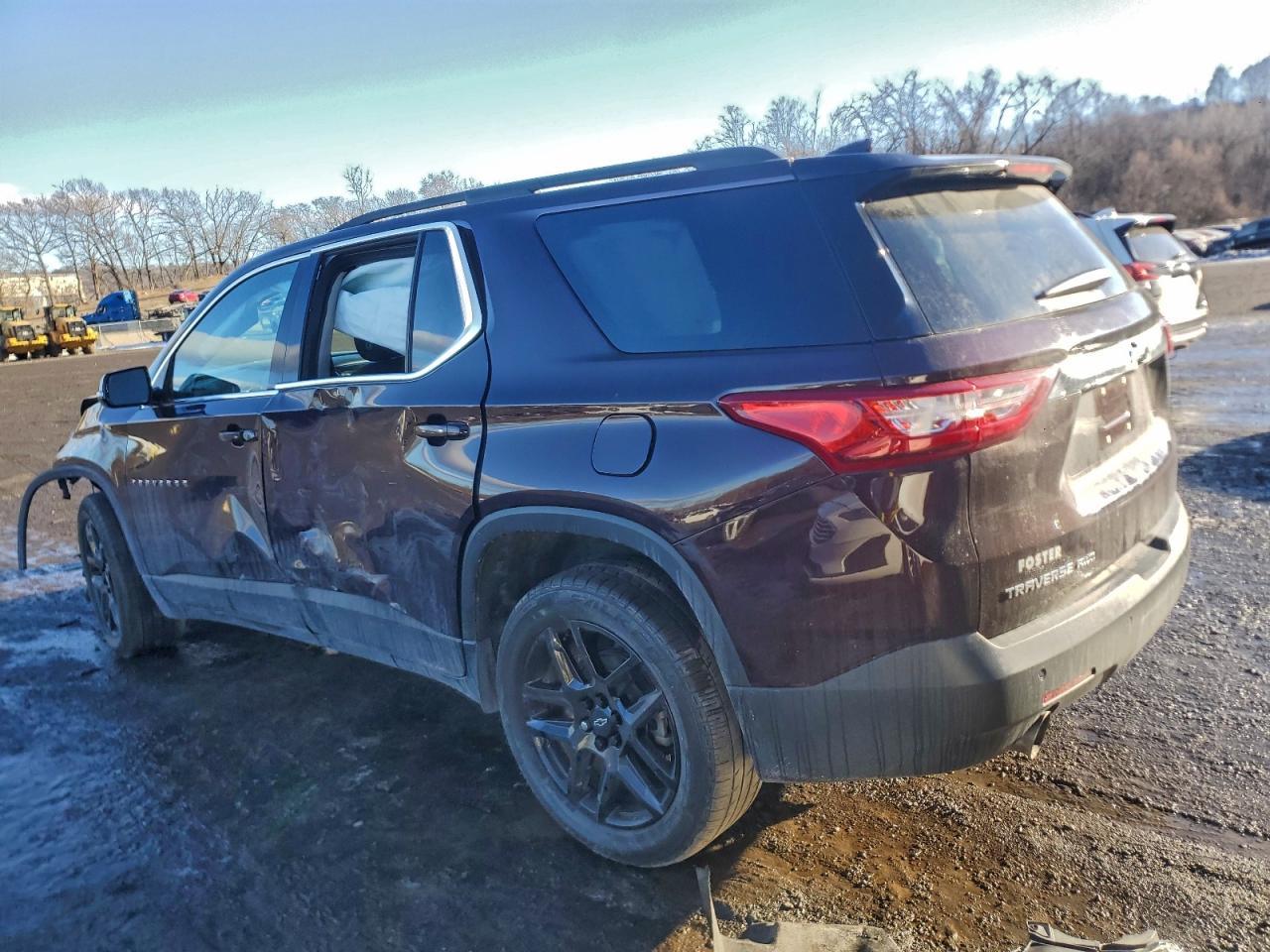 2020 Chevrolet Traverse Lt - Image 2